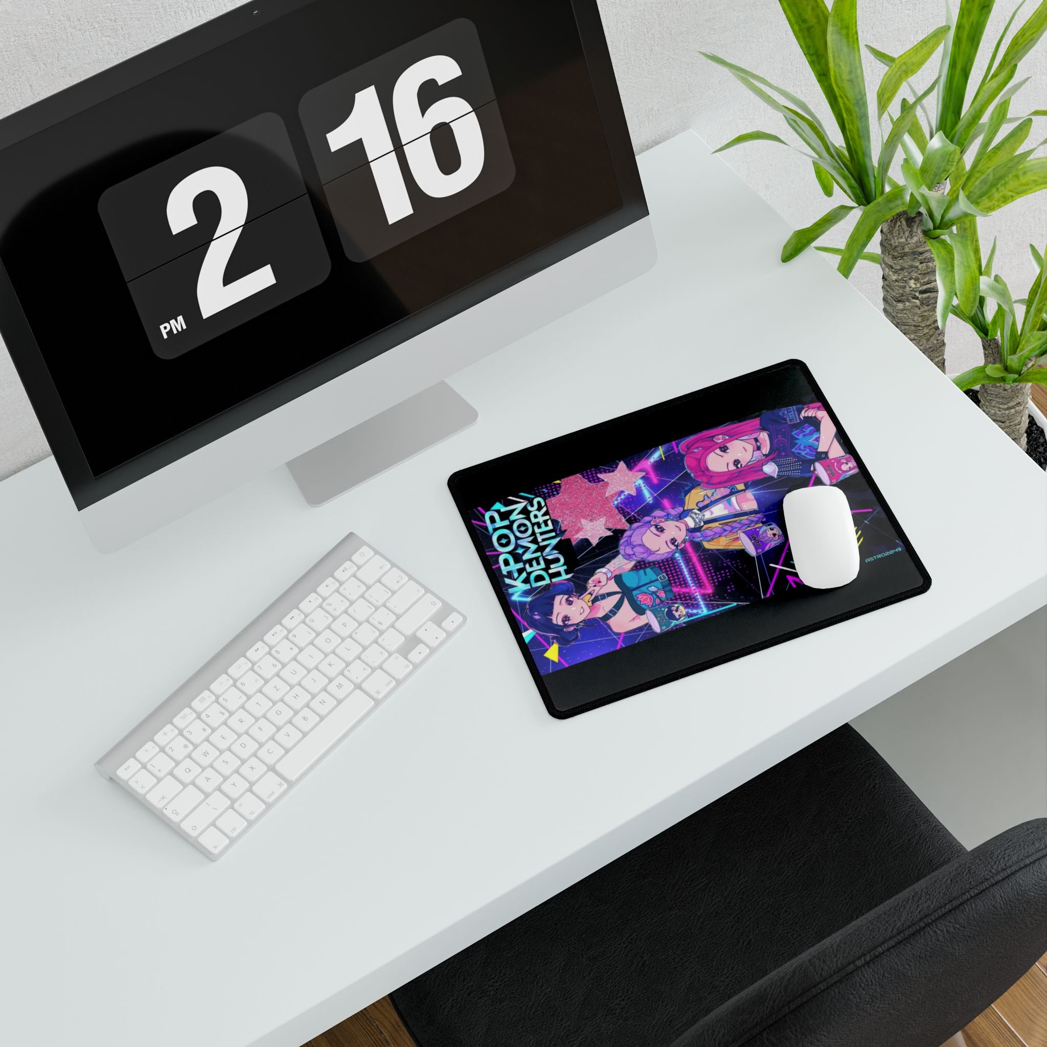 KPop Demon Hunters - HUNTRIX - K-Pop Themed Desk Mat, Stylish Mouse Pad for Gamers, Anime Desk Accessories, Office Decor, Gifts for Students
