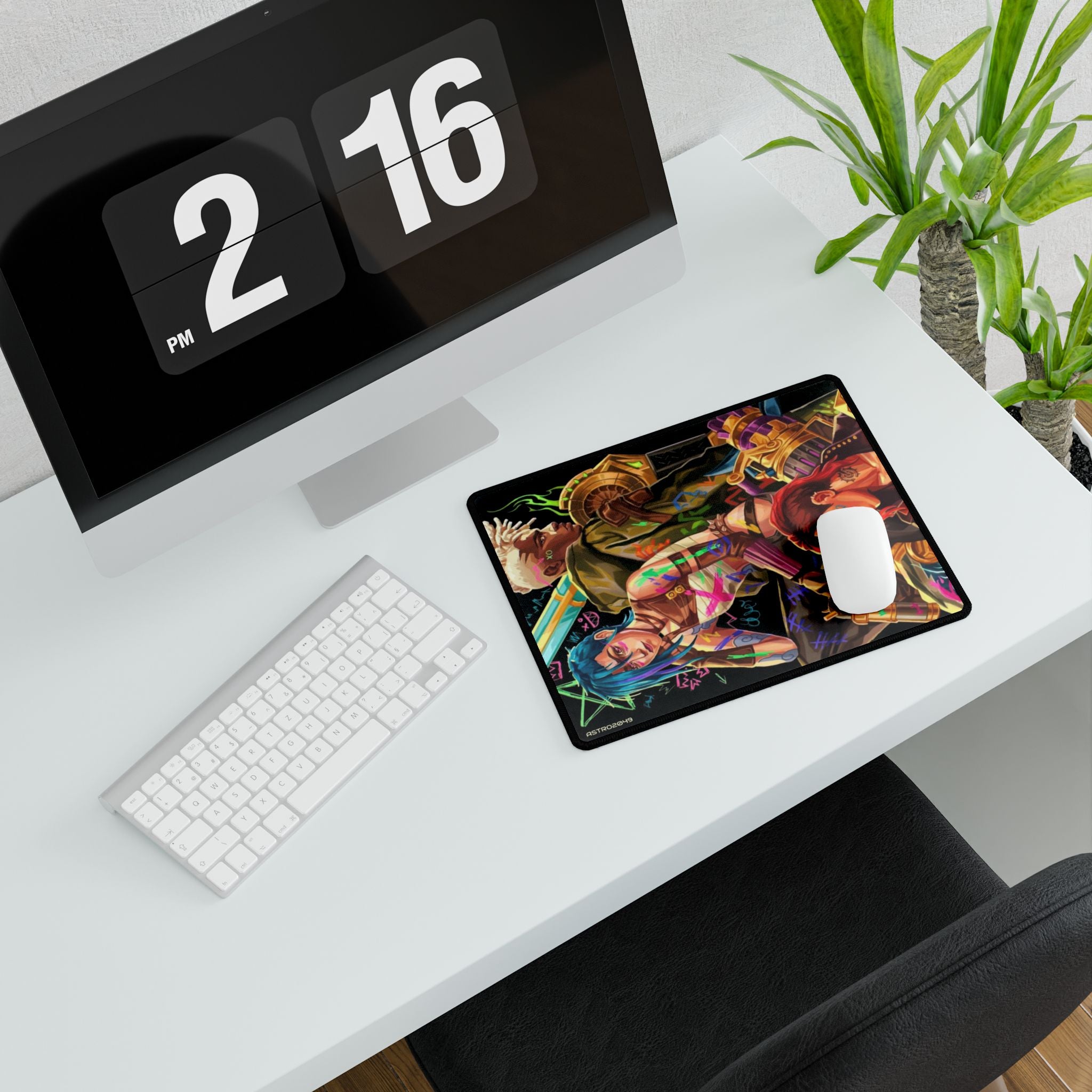 League of Legends - Arcane: JINX - Vibrant Gaming Desk Mat, Colorful Mouse Pad, Office Decor, Gamer Gift, Desk Accessory, Home Office